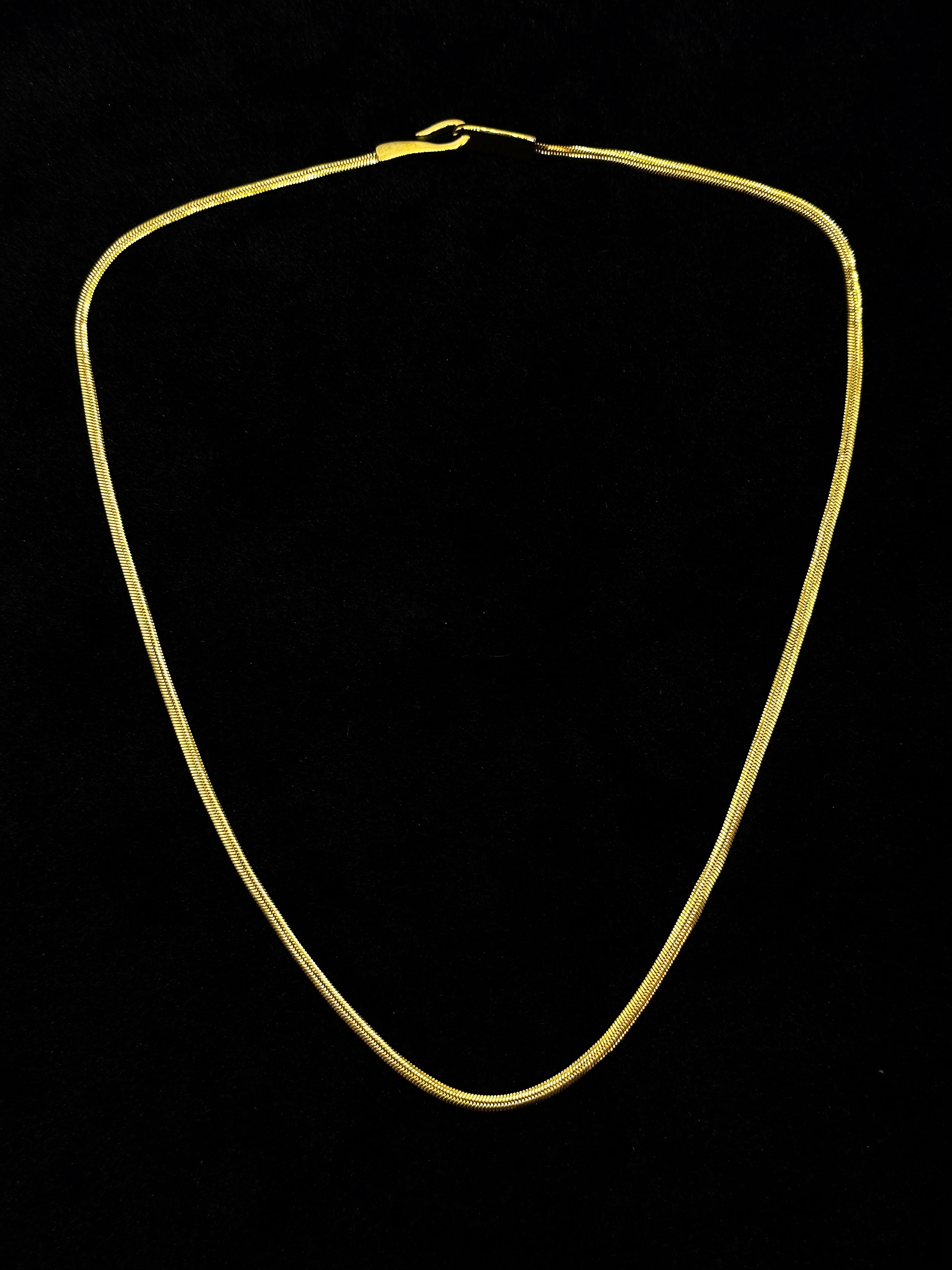 TT original-necklace-Basic layering style | Unisex | Simple gold flat snake chain | European and American style metal necklace | Minimalist clavicle chain | Niche and understated style