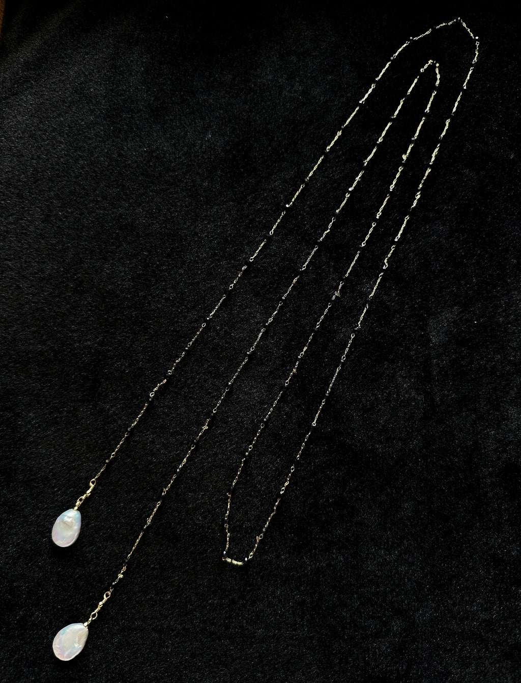 TT original-necklace-Black crystal natural baroque pearl pendant | Long necklace, sweater chain, Y-shaped chain | Exquisite double-layered necklace | High-end, sophisticated, and cool style