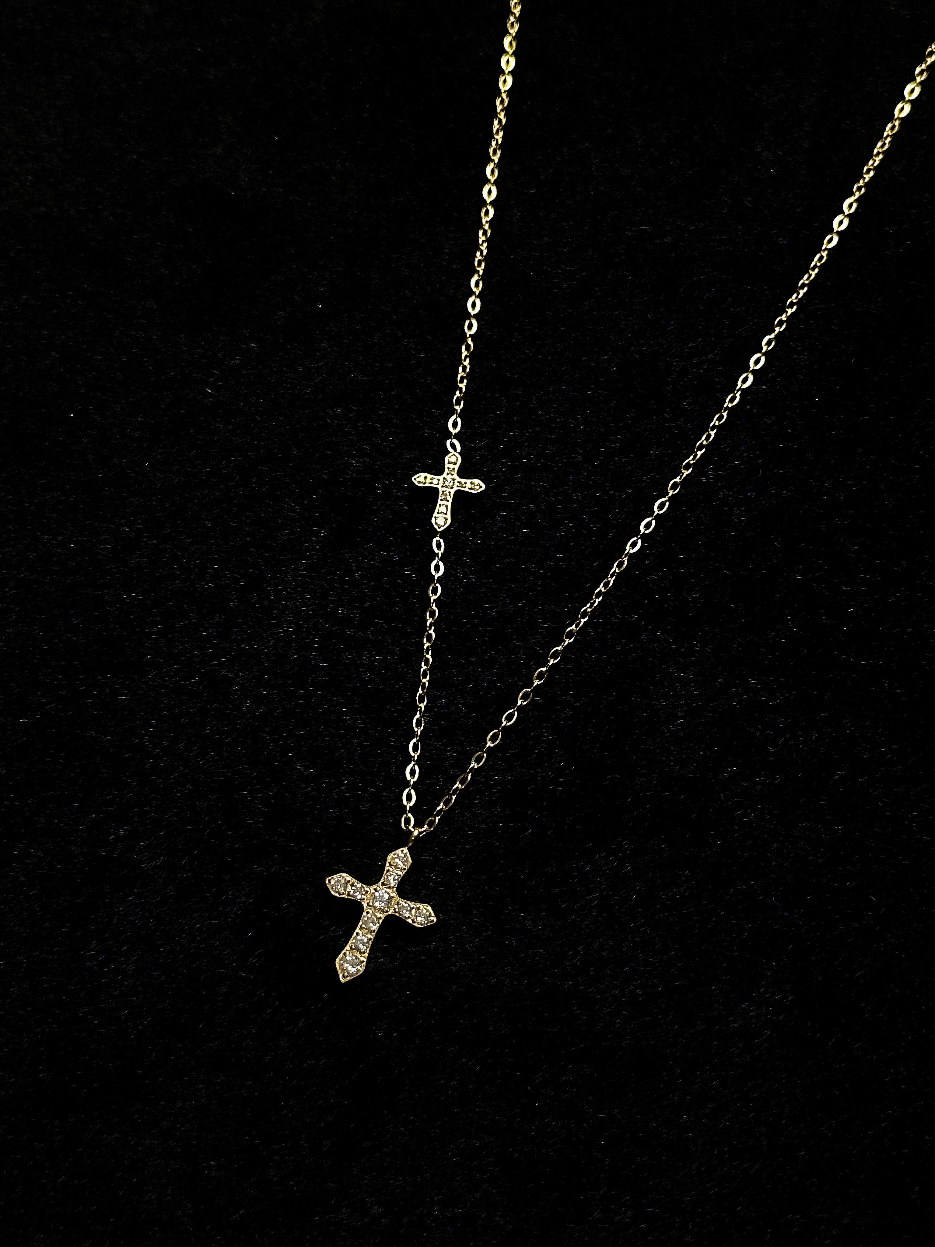 TT original-necklace-Niche design cross clavicle chain | Delicate chain for stylish layering | Minimalist design | Cross necklace with protective symbolism