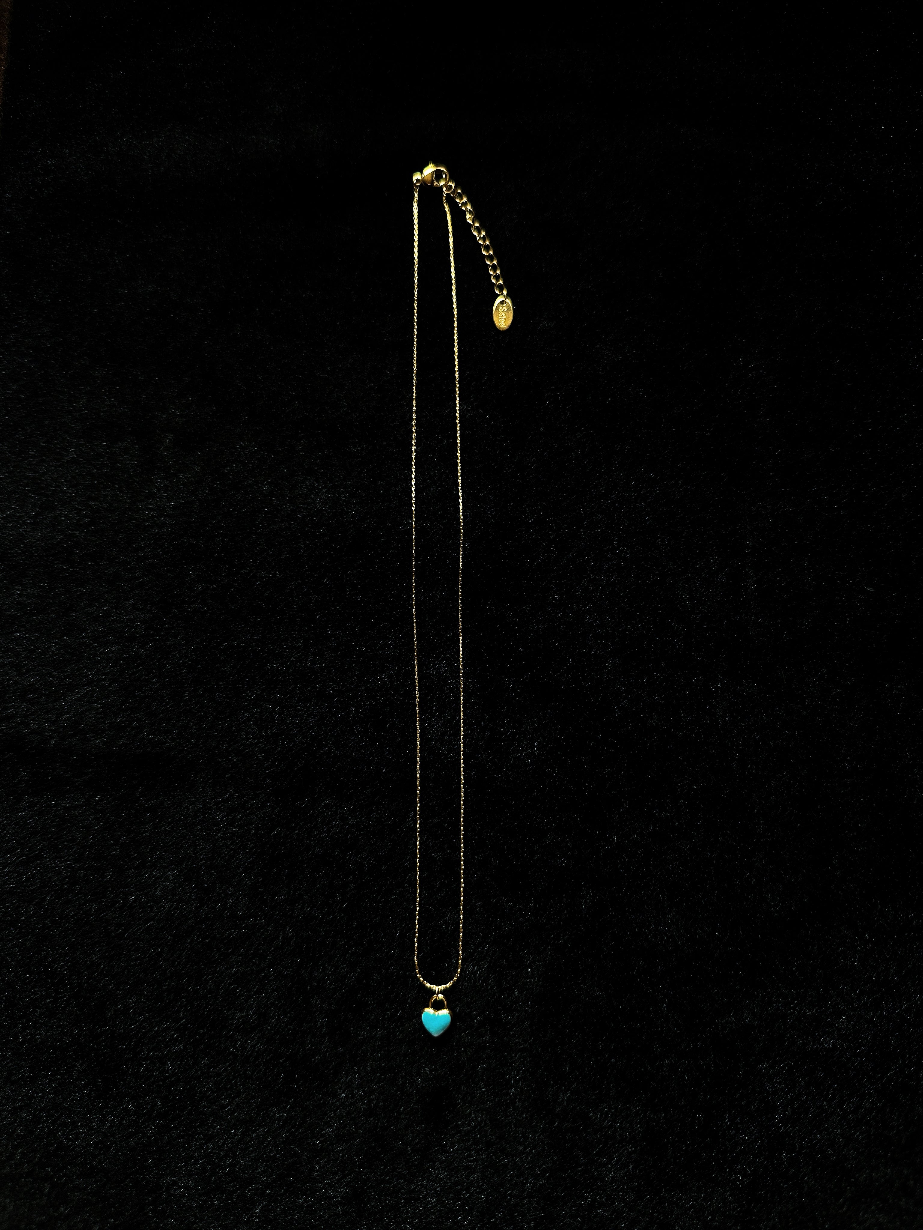 TT original-necklace-Summer Chic Outfit Ideas | Exquisite Blue Heart Pendant Necklace for Women | Simple and Elegant Stacked Gold Chain Jewelry | Cute Everyday Jewelry