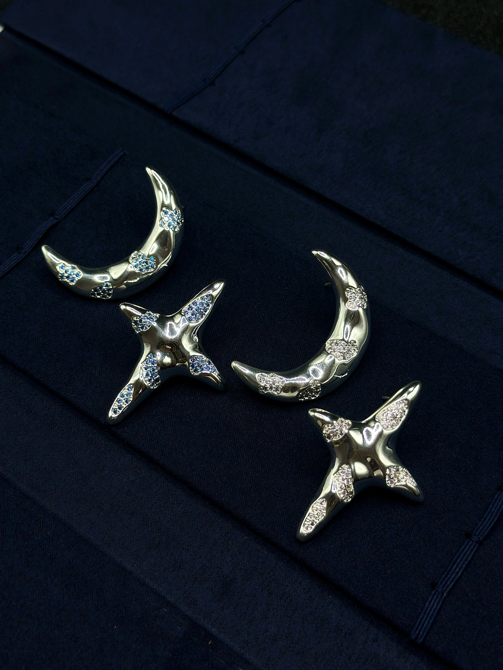 TT original-earring-High-end asymmetrical star and moon earrings | AB style earrings | Romantic cosmic-themed gift | Sweet and cool style | Astrological element earrings