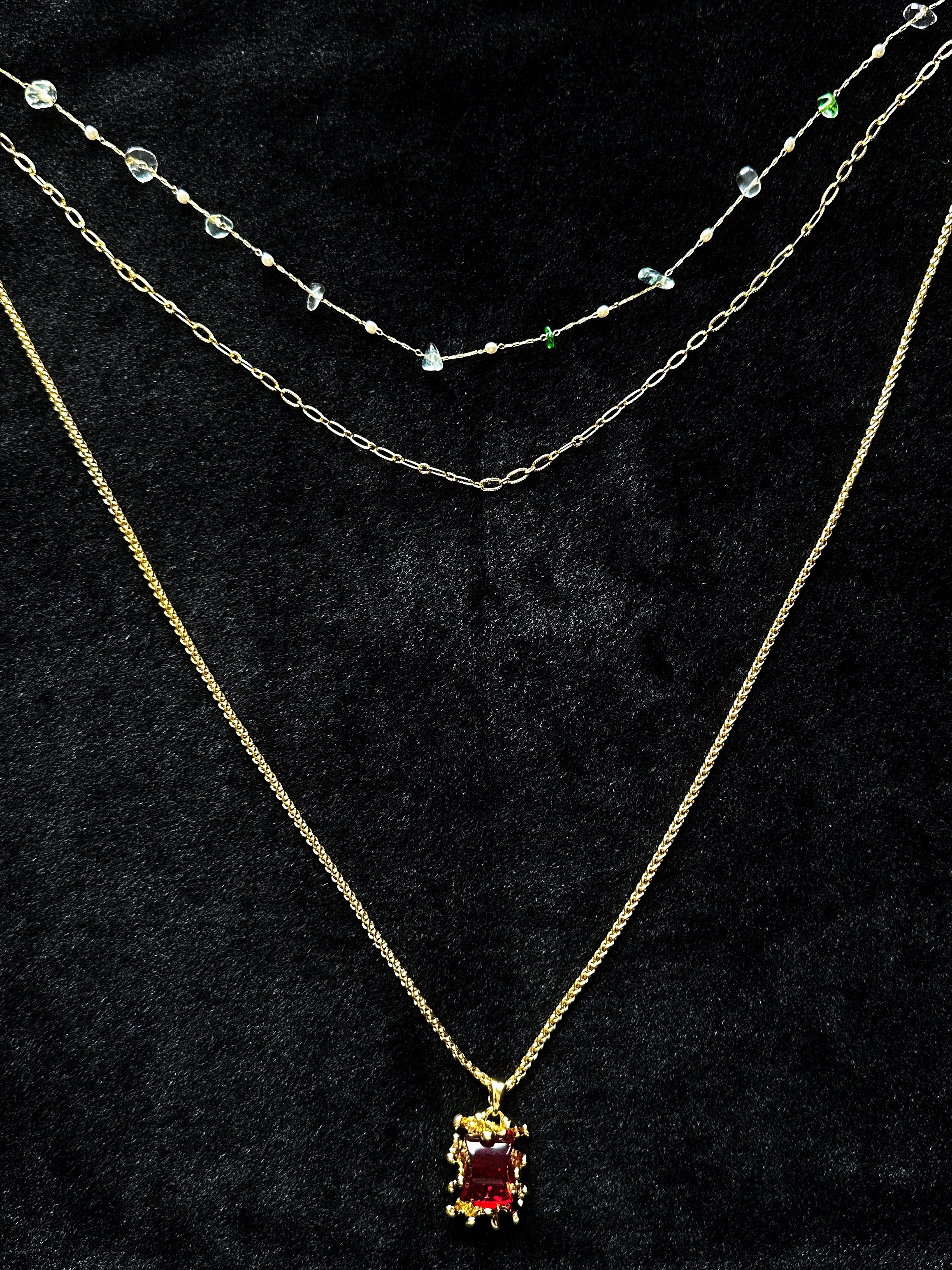 TT original-necklace-Vintage gold ruby square necklace | Baroque pattern pendant | Small multi-layered delicate chain necklace