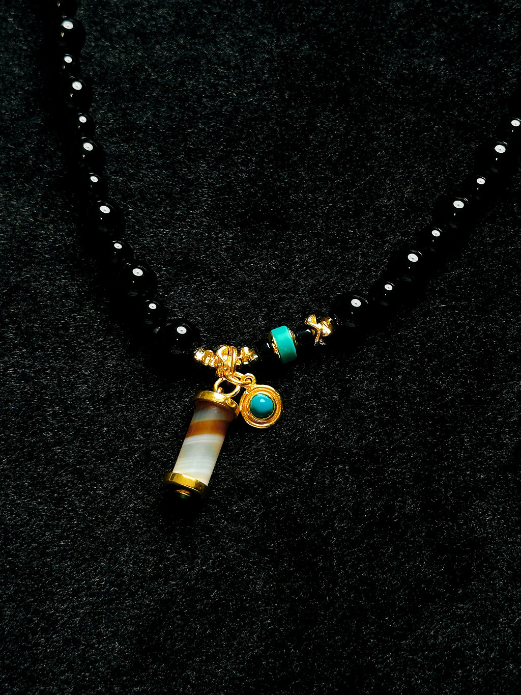 TT original-necklace-Natural Black Agate Necklace | Handmade Eclectic Style | Niche Design Black Choker | Bohemian Vintage Style | Black Bead Necklace | Everyday Versatile, Wear Multiple Styles