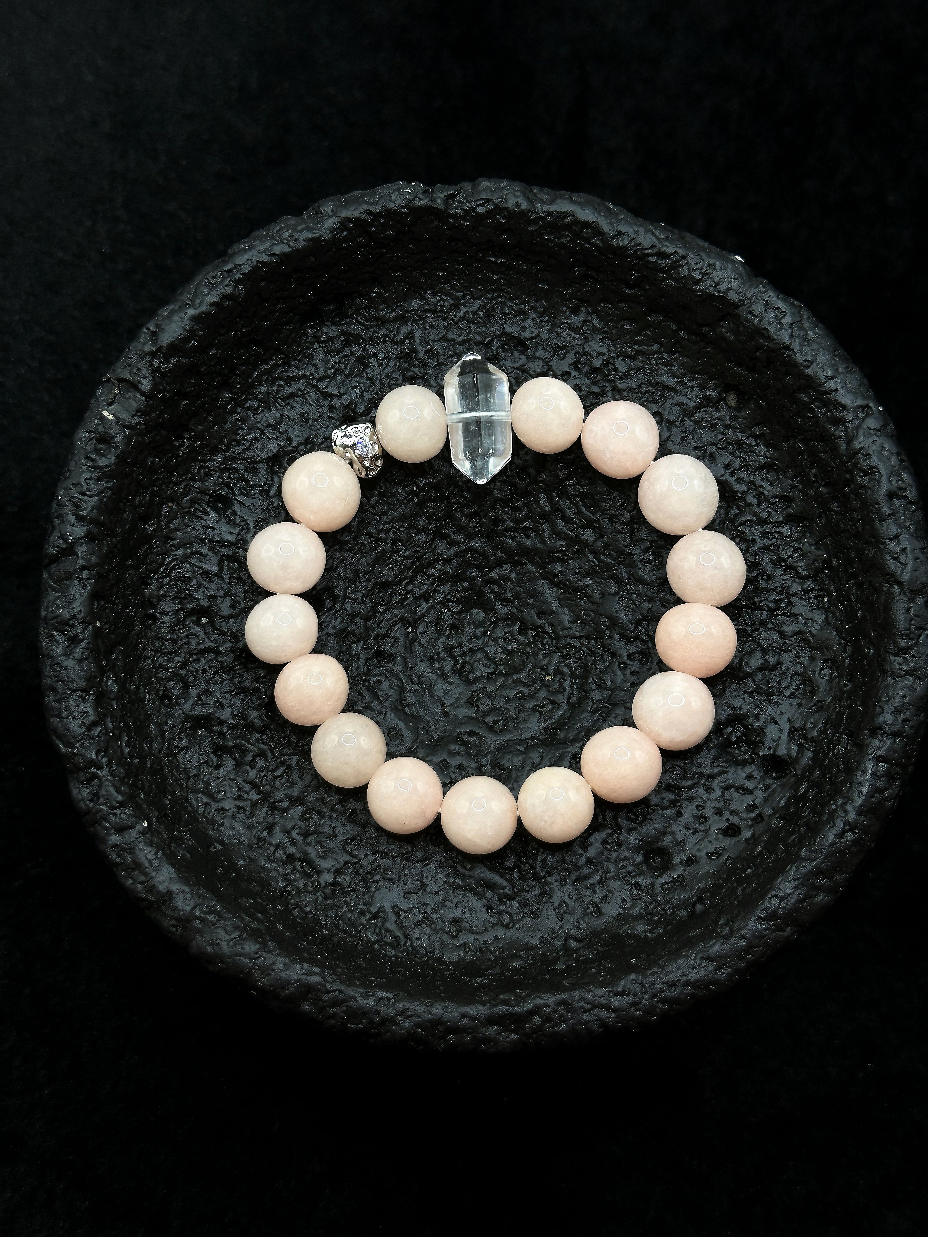 TT original-bracelet-Women's Crystal Bracelet | Flexible Design | Unique Shape | Suitable for Dates and Commutes | Recommended Gift for Girls