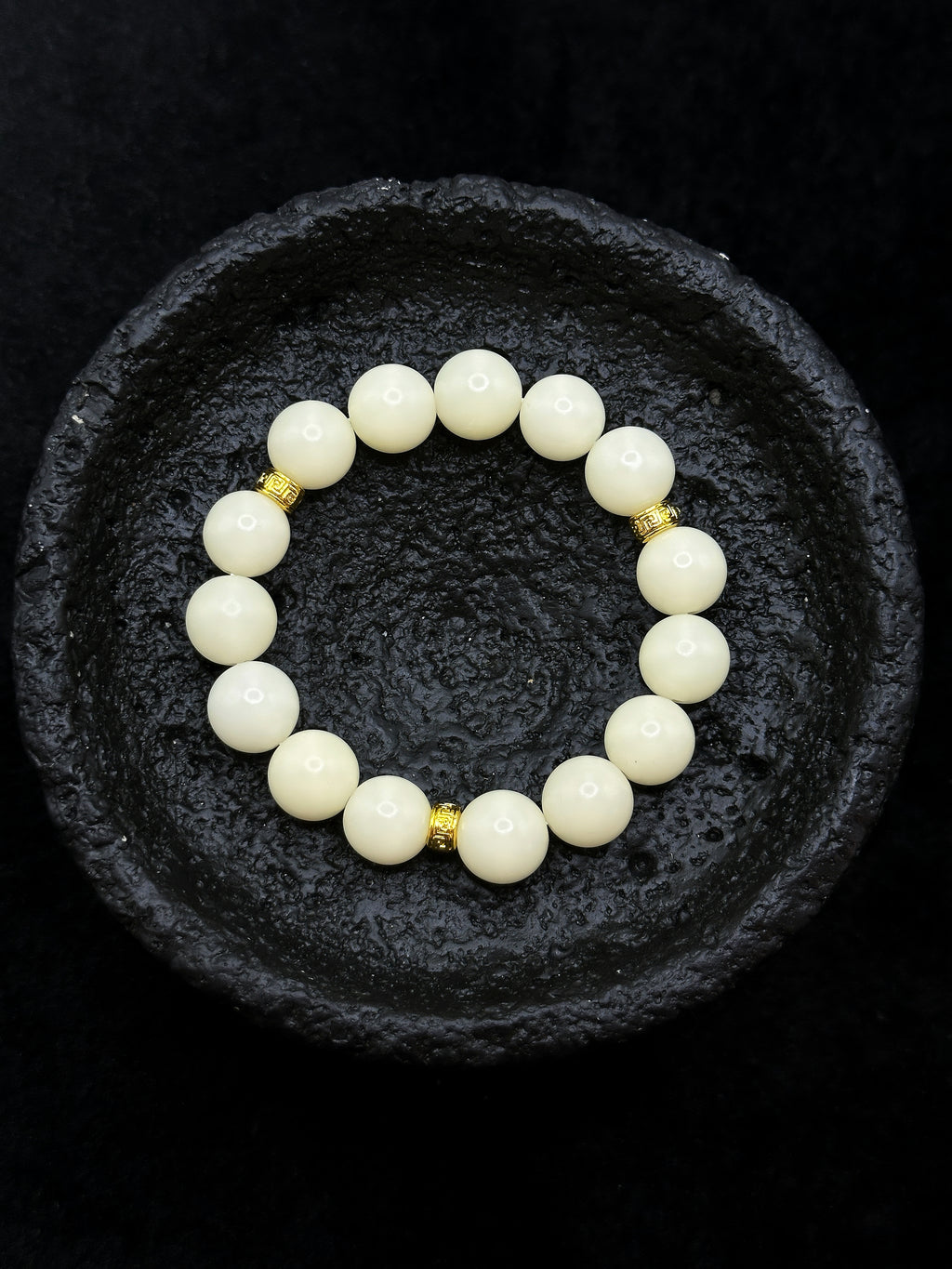 TT original-bracelet-Natural Bodhi Seed Bracelet | Elastic Bracelet Without Buckle | Zen-like Design | Artistic Flair | Unisex | Versatile Bracelet