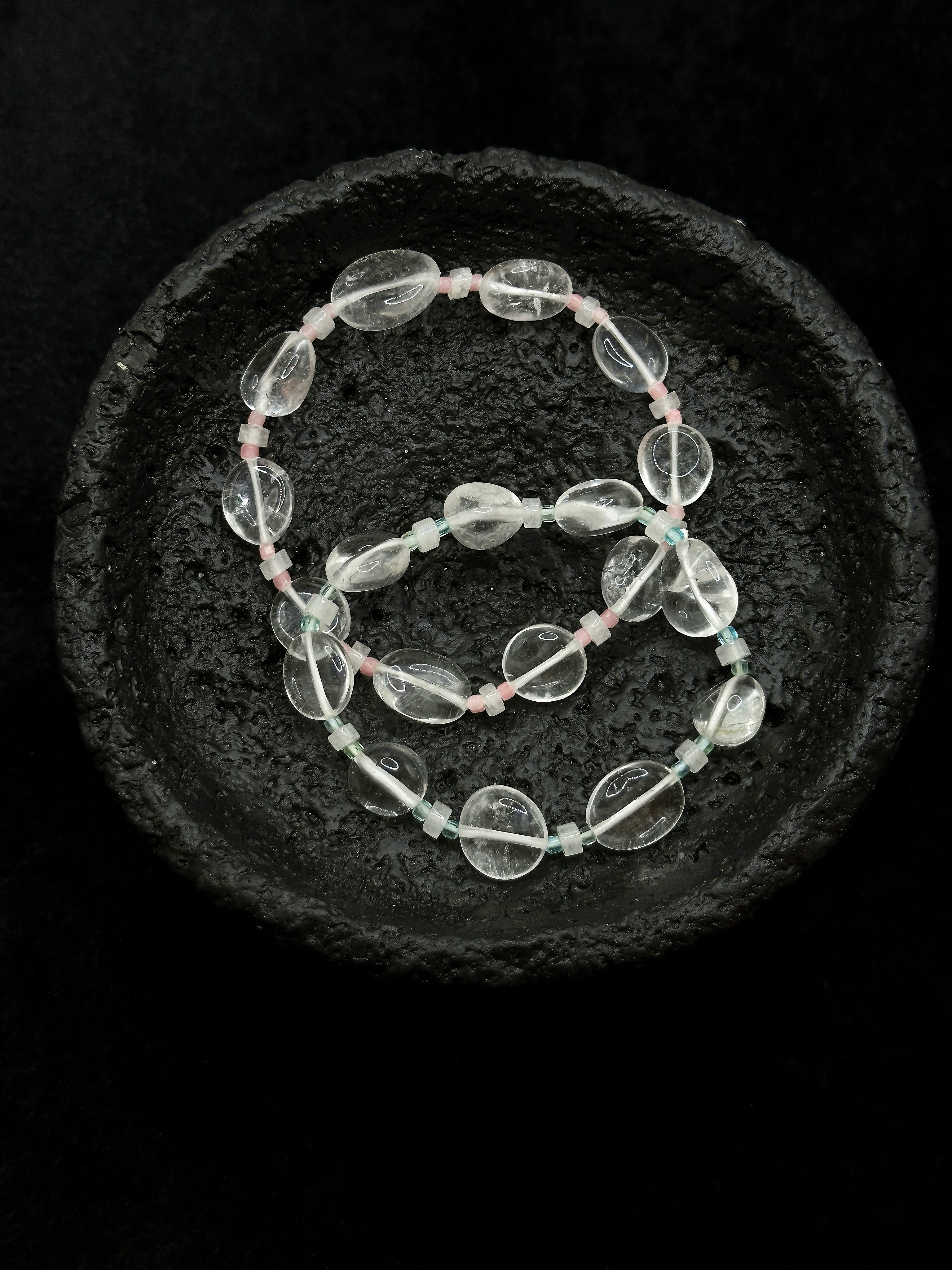 TT original-bracelet-White crystal bracelet | Elastic clasp design | Minimalist style | Energy symbol bracelet | Suitable for commuting and stacking.