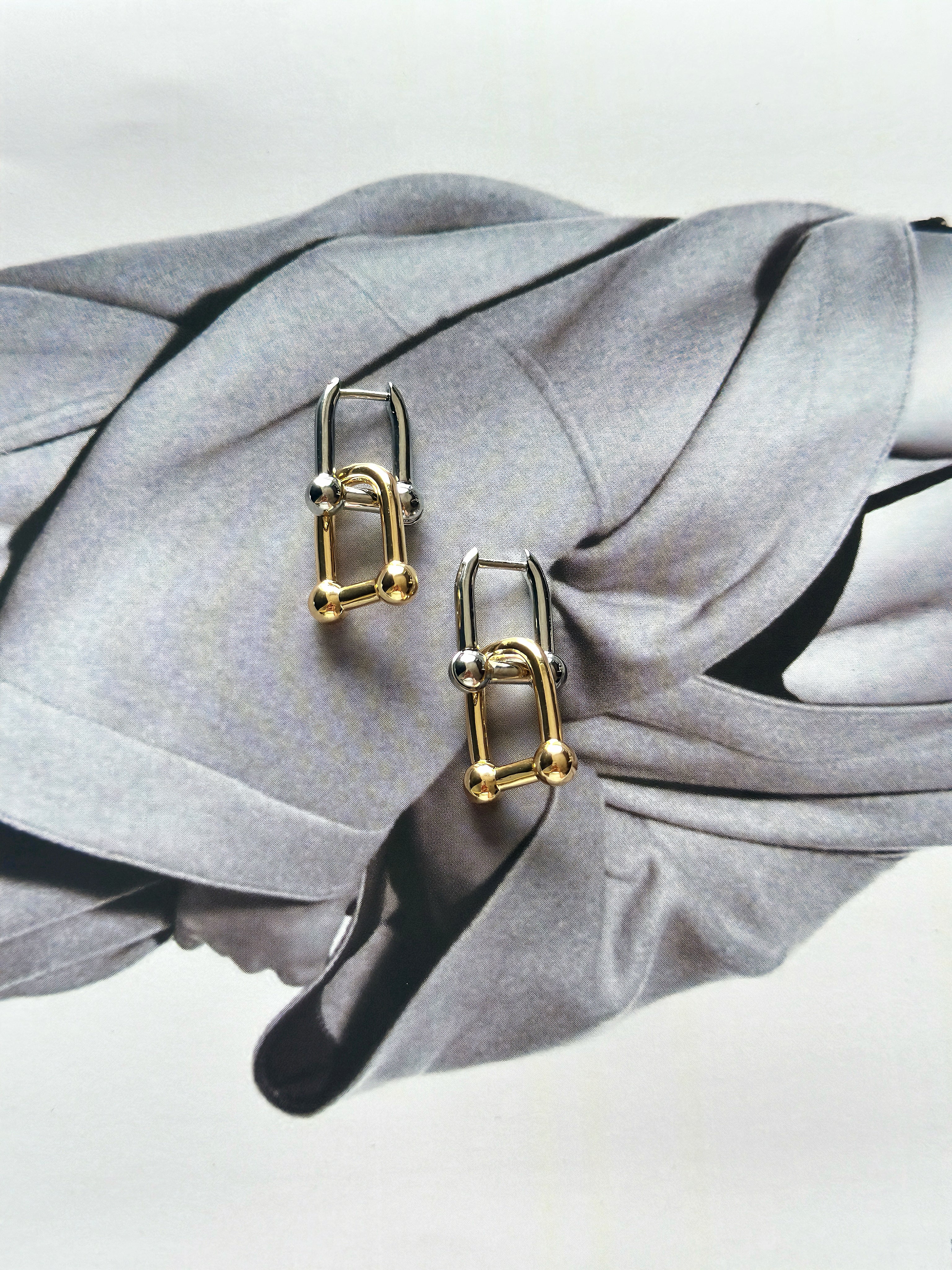 TT original-earring-Gold clasp earrings | Lock-shaped earrings | Industrial minimalist jewelry | Unisex | Two-tone gold and silver