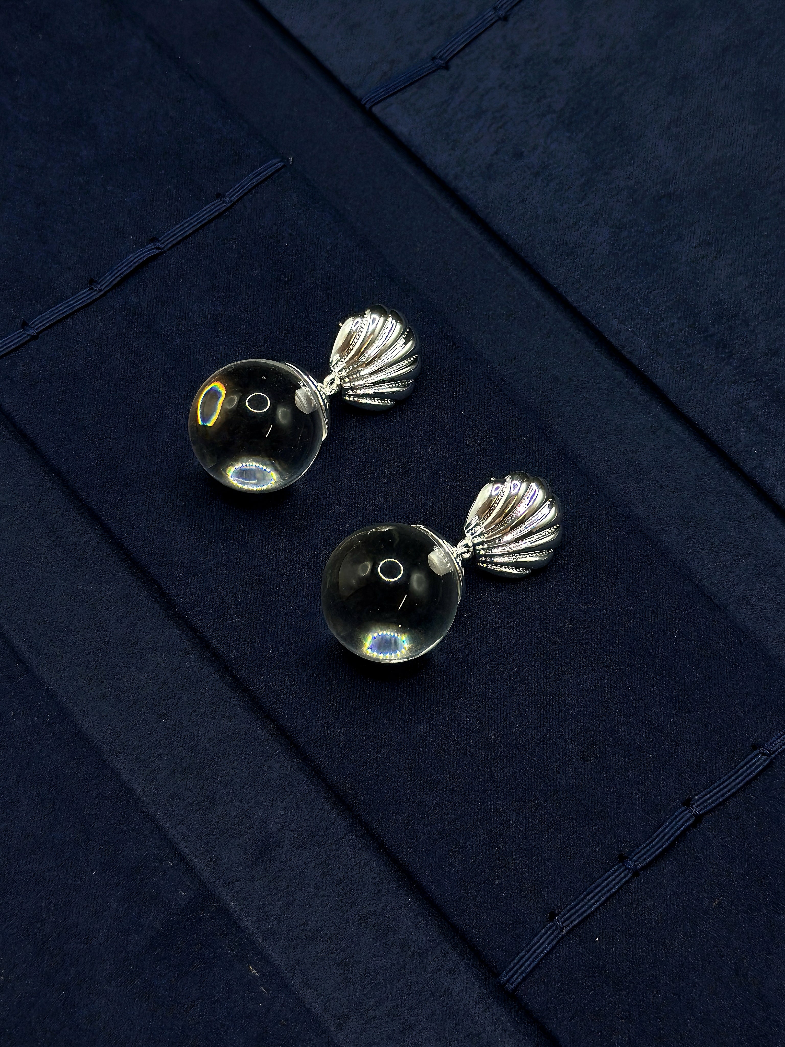 TT original-earring2-Silver fan-shaped seashell earrings | Art Deco style | Beach wedding jewelry | Natural white crystal