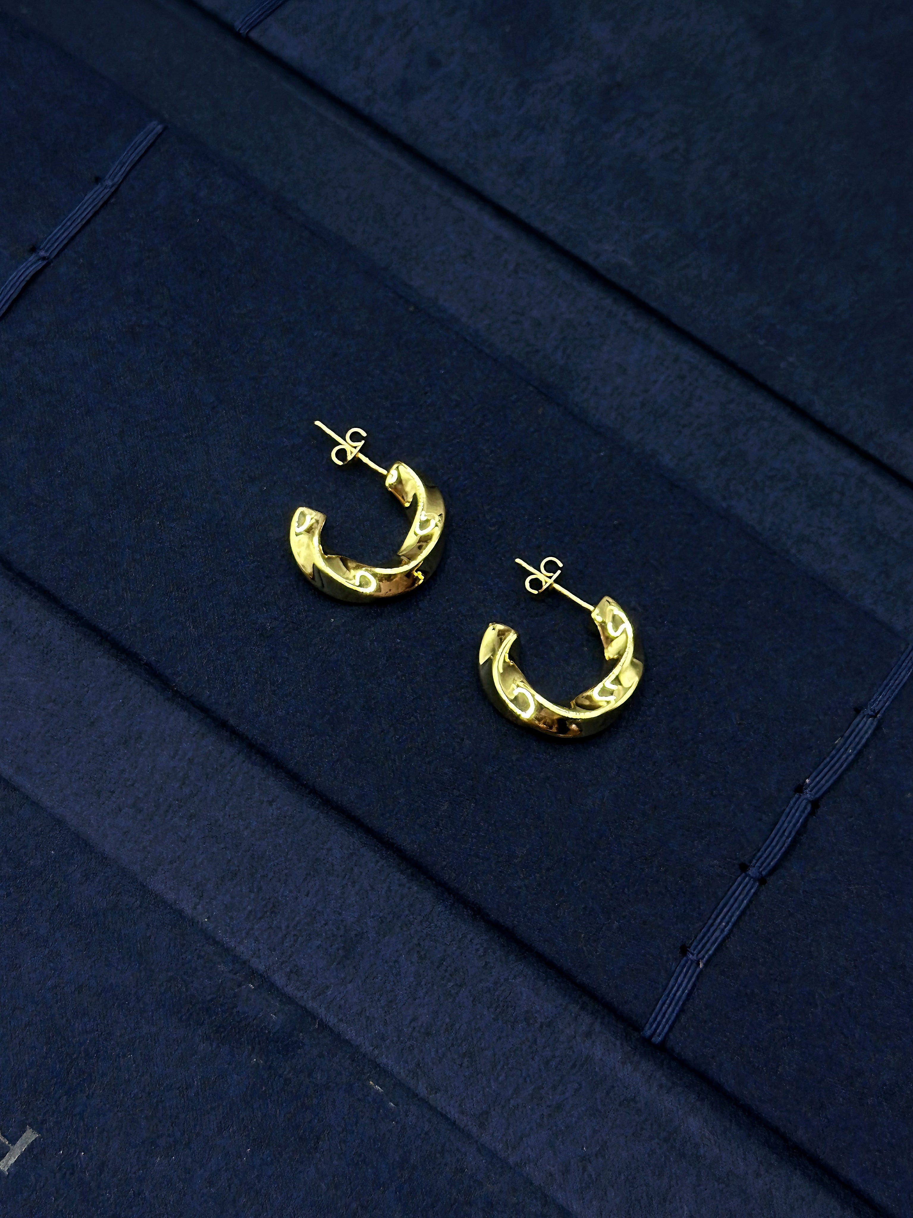 TT original-earring-Women's Simple Vintage Gold Earrings | Irregular Round Earrings | Elegant Everyday Jewelry