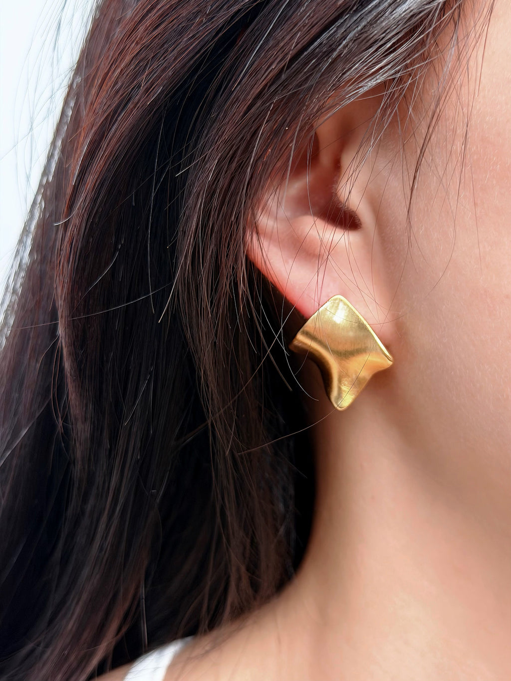 TT original-earring-Women's Gold Geometric Stud Earrings | Elegant Everyday Wear | Brushed Metal Jewelry | 2026 Fashionable Jewelry