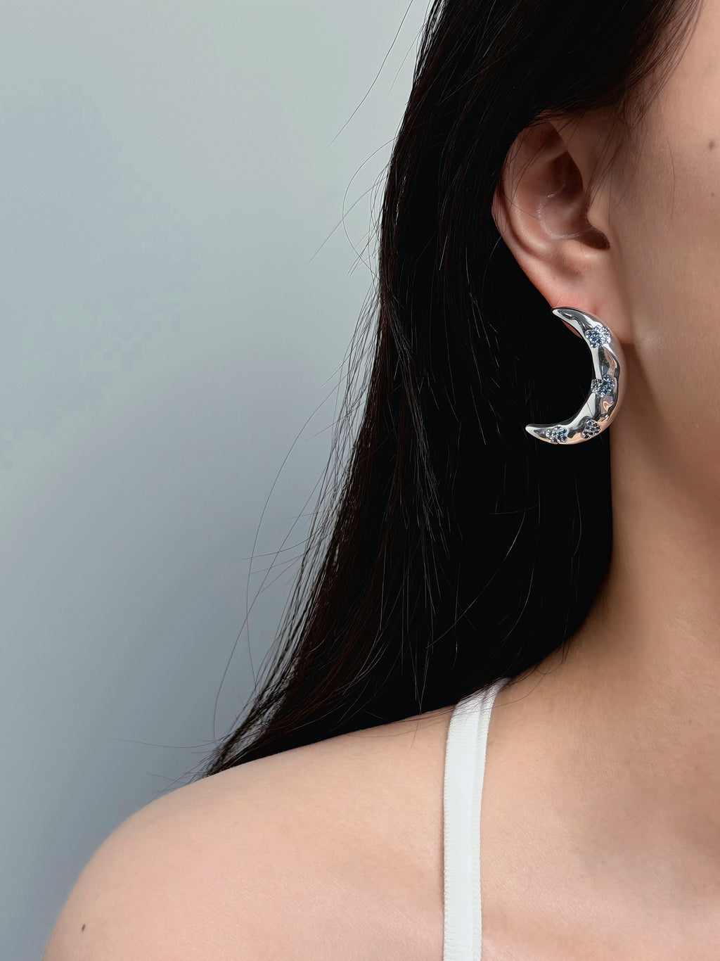 TT original-earring-High-end asymmetrical star and moon earrings | AB style earrings | Romantic cosmic-themed gift | Sweet and cool style | Astrological element earrings