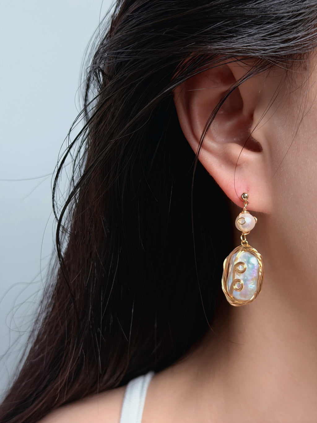 TT original-earring-Exquisite irregular baroque pearl pendant earrings | Elegant gold wire wrapped pearl stud earrings | Niche handmade design