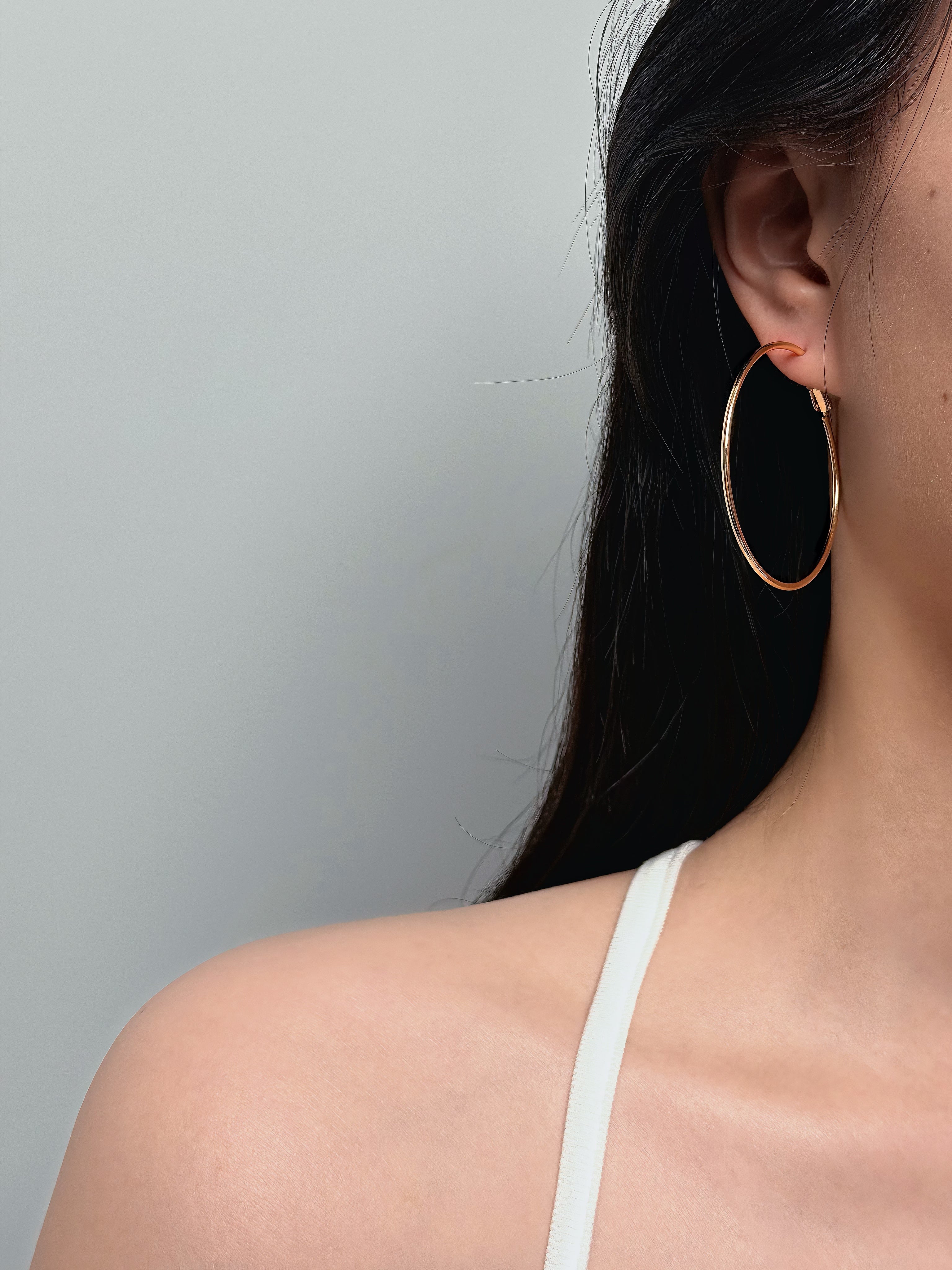 TT original-earring-Lightweight oversized hoop earrings | Gold and silver two-tone | Simple earrings | Suitable for everyday wear