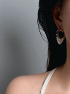 TT original-earring-Heart-shaped geometric earrings | Modern minimalist jewelry | Silver minimalism | Unique handmade jewelry