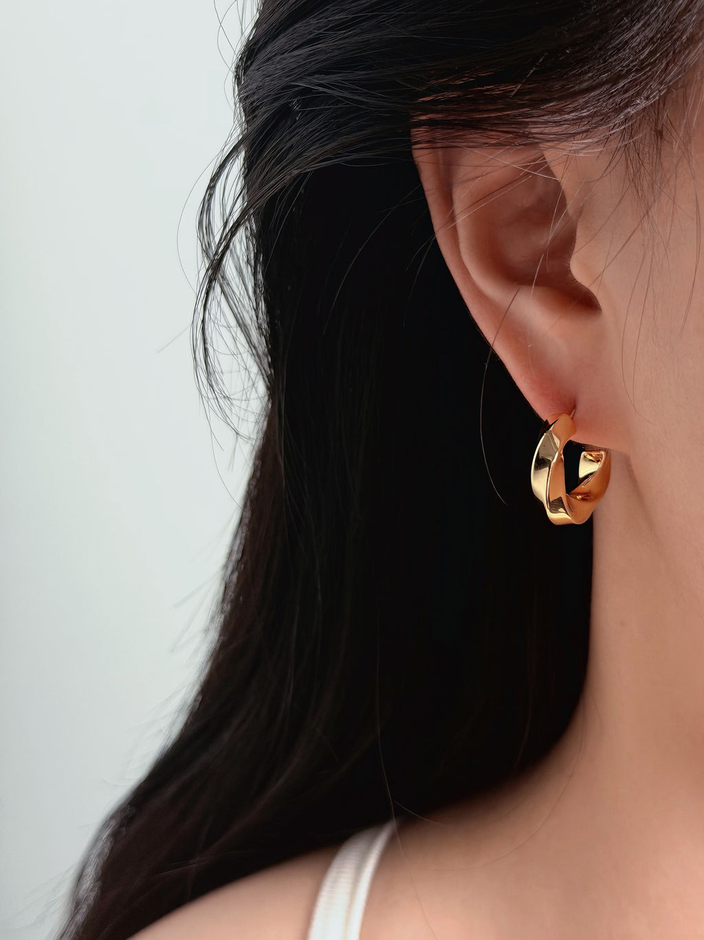 TT original-earring-Women's Simple Vintage Gold Earrings | Irregular Round Earrings | Elegant Everyday Jewelry