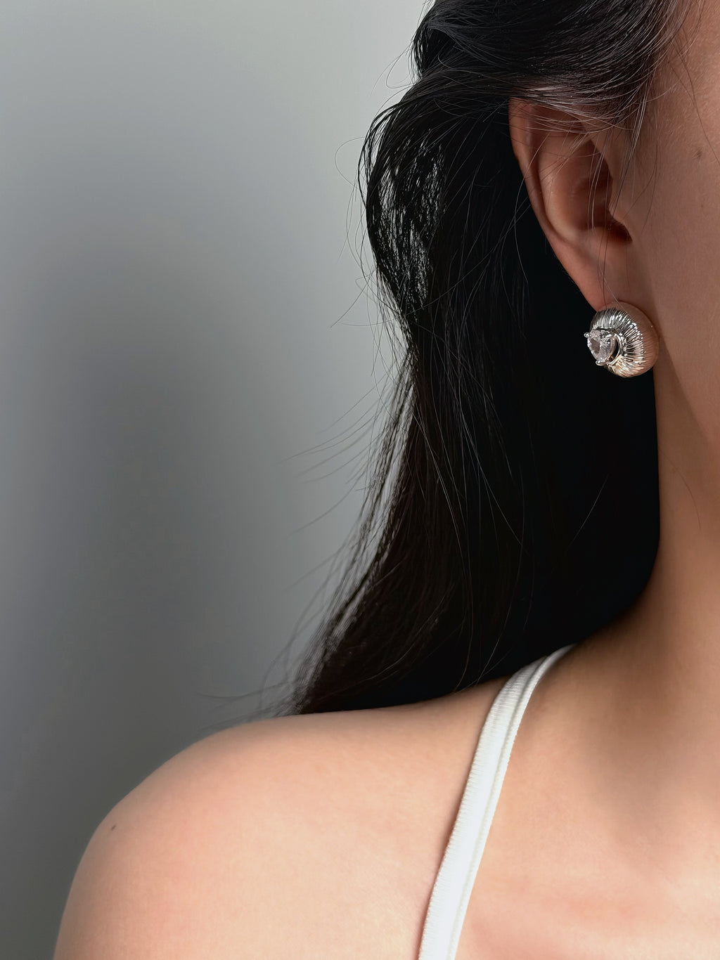 TT original-earring-Women's Romantic Heart-Shaped Earrings | Silver Diamond Earrings | Romantic and Stylish | Simple and Elegant