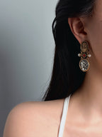 TT original-earring-Court-style earrings | Artistic retro earrings | Niche design | Queen-patterned gold coin earrings | Distressed stud earrings