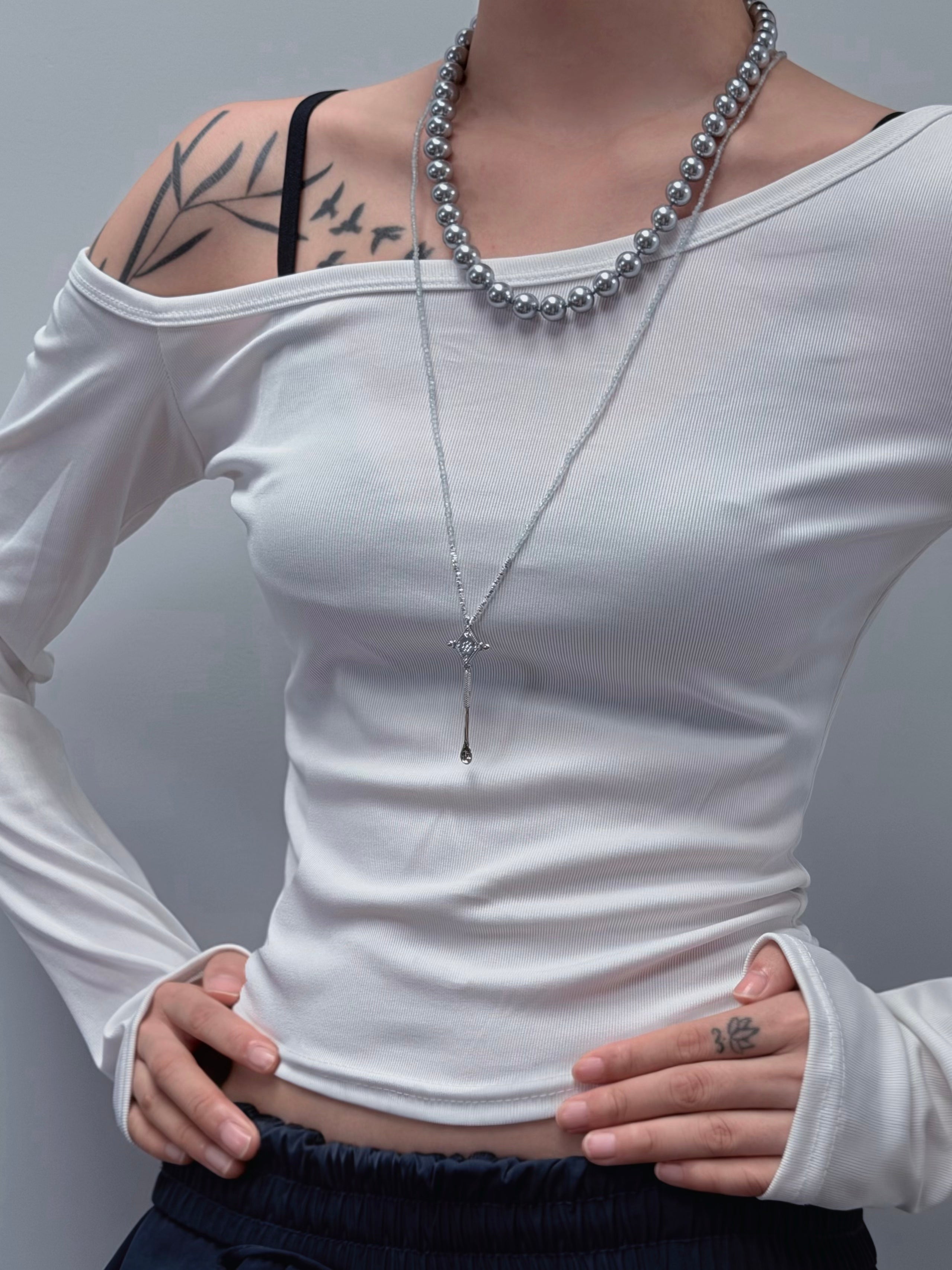 TT original-necklace-Silver-grey mother-of-pearl necklace | Timeless women's pearl jewelry, suitable for both work and evening occasions.