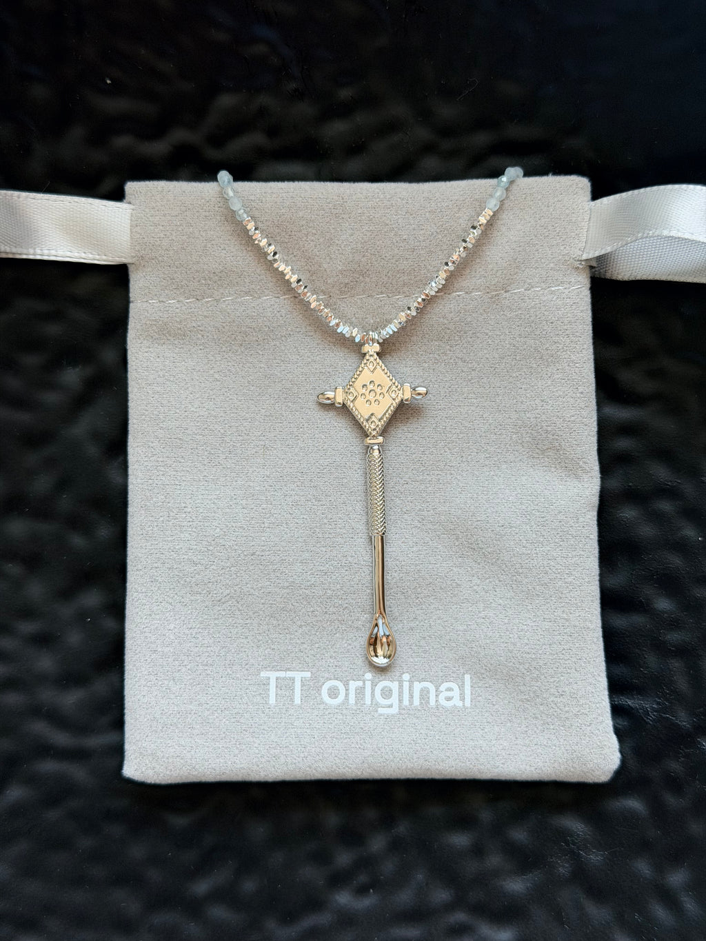 TT original-necklace-Black and silver long layered necklace | Vintage luxury long chain necklace | Natural crystal | Semi-transparent gray beads | Diamond-shaped pendant