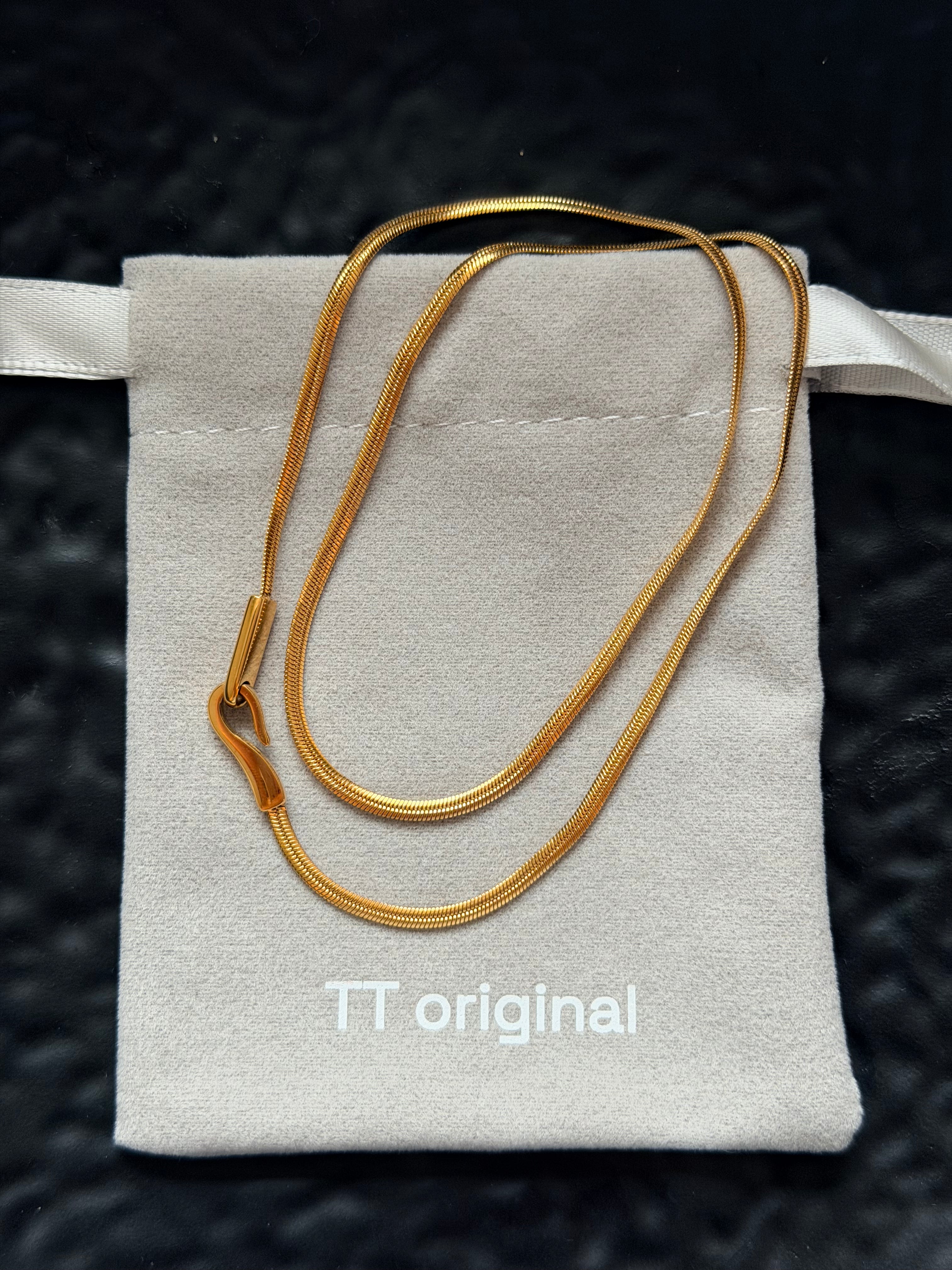 TT original-necklace-Basic layering style | Unisex | Simple gold flat snake chain | European and American style metal necklace | Minimalist clavicle chain | Niche and understated style