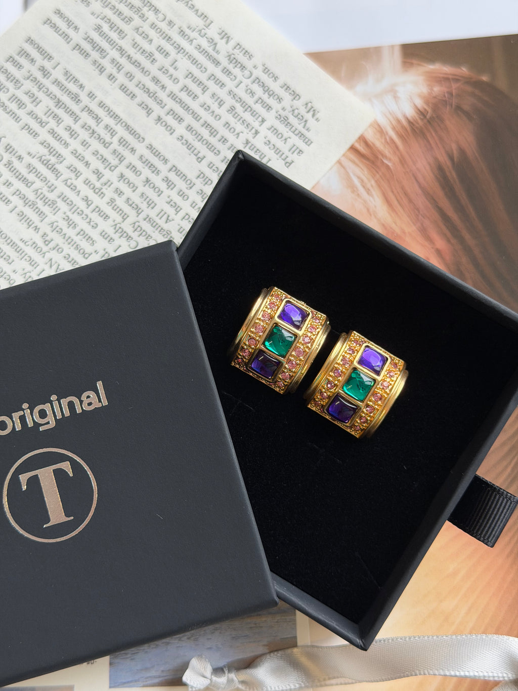 TT original-earring-Niche Retro Colorful Gold Earrings | Brightening and Elegant Earrings | French Luxury Gold Earrings | High-End Niche Style