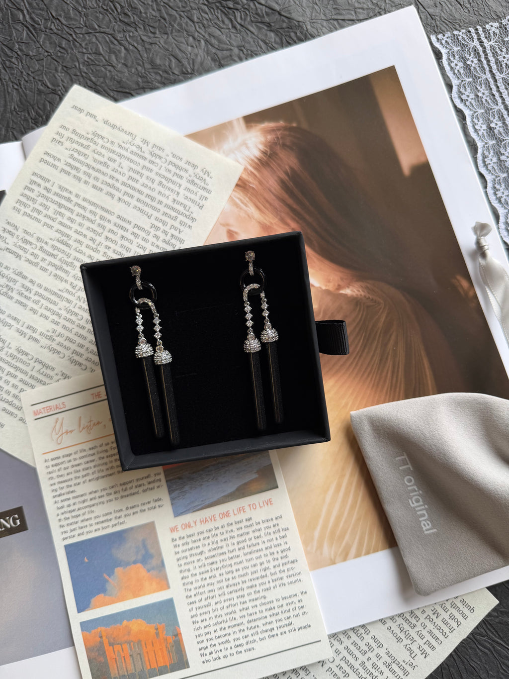 TT original-earring-Black and silver color-blocked long tassel earrings | Chain-studded diamond earrings | Suitable for evening photoshoots | Hypoallergenic 925 silver needles