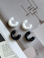 TT Original -earrings- Unique White C-Shaped Earrings | Geometric Texture | Chanel Style Earrings | C-Shaped Stud Earrings | Streetwear | Black Hoop Earrings | Retro-Modern Half-Moon Earrings