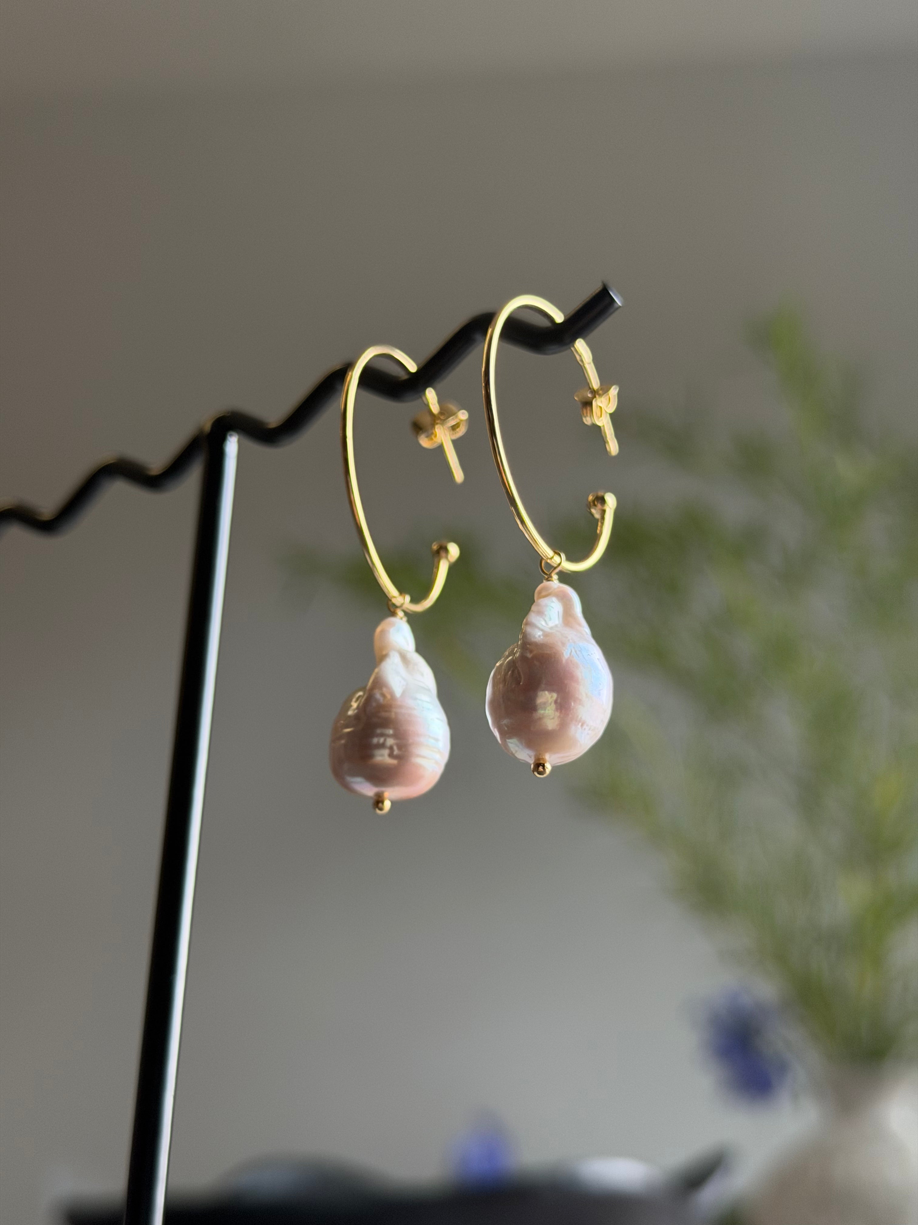 TT original-earring-Vintage Baroque Pearl Gold Hoop Earrings | Premium Finish | Niche Designer Jewelry