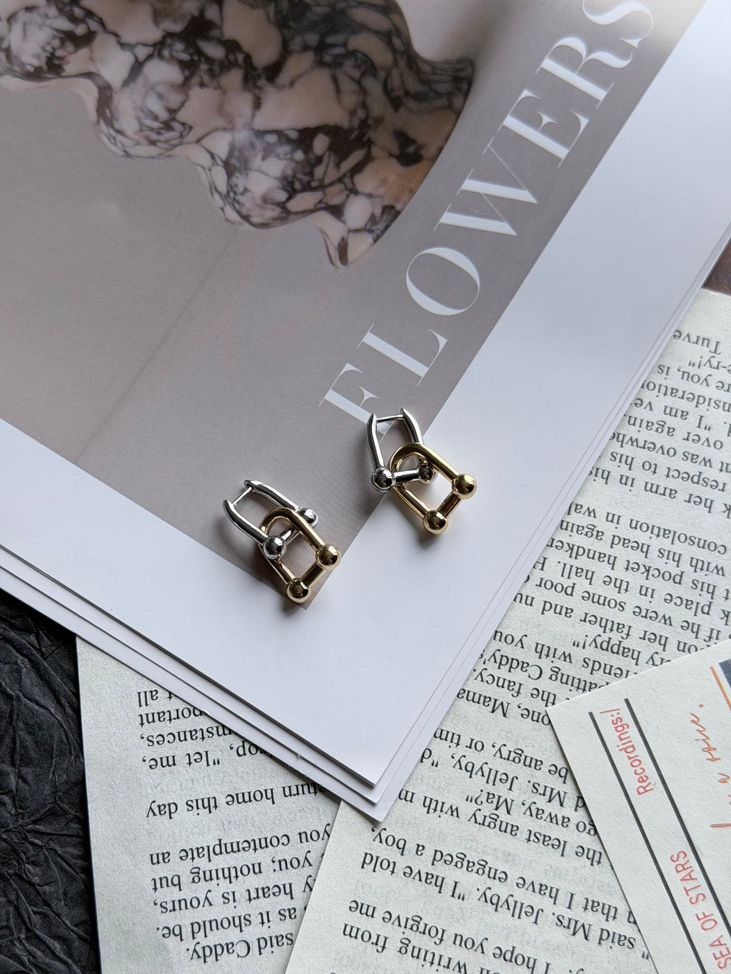 TT original-earring-Gold clasp earrings | Lock-shaped earrings | Industrial minimalist jewelry | Unisex | Two-tone gold and silver