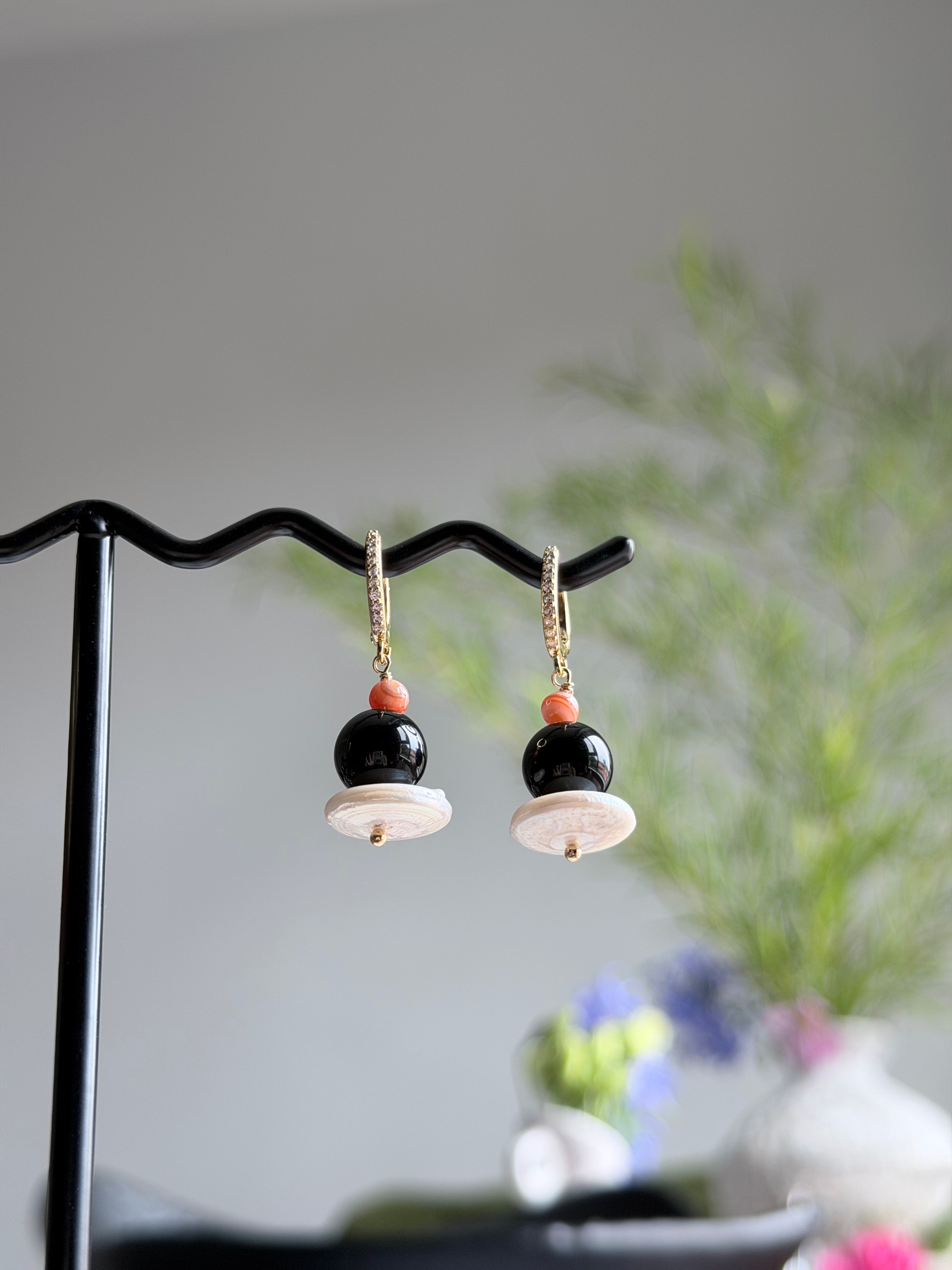 TT original-earring-Vintage Black Agate Earrings | Unique Natural Handmade Pearls | Elegant Bohemian Gemstone Earrings | Simple Yet Luxurious Vintage Gold Zircon Earrings