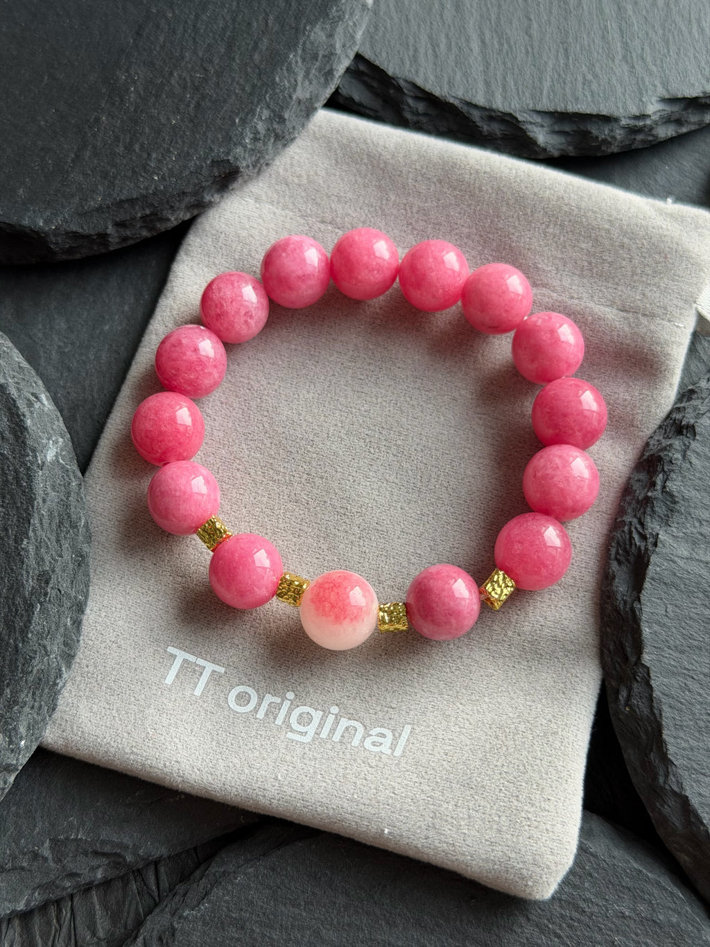 TT original-bracelet-Pink accessories for spring and summer | Pink elastic cord bracelets | Affordable luxury bracelets for spring and summer | Bracelets that flatter fair skin | Versatile for commuting and dates | Gifts for best friends