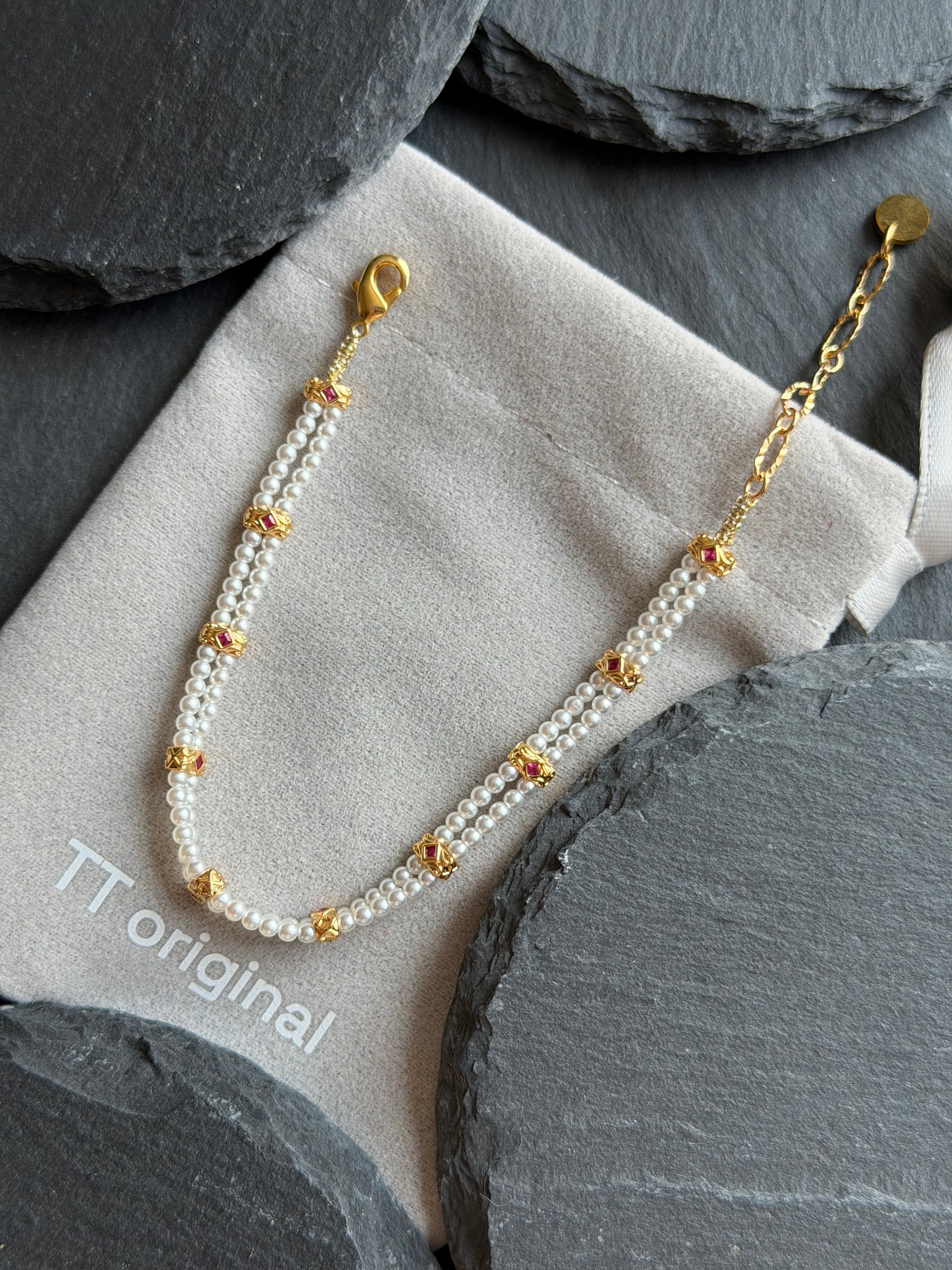 TT original-bracelet-Exquisite multi-layered pearl bracelet | Summer dress bracelet pairing | Elegant pearl bracelet for the workplace | Vintage classic accessory