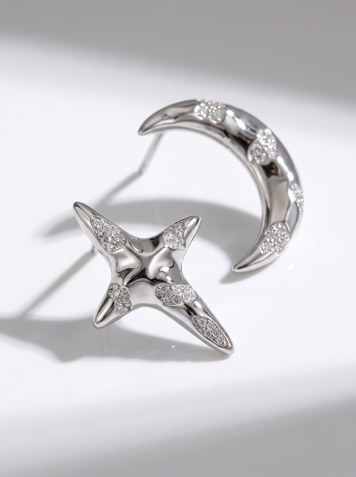 celestial moon and star earrings for everyday styling